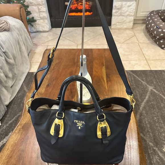 Prada Black Leather Tote Bag - Picture 3 of 16